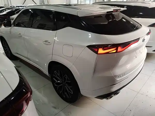 Changan Auchan Z6 2025