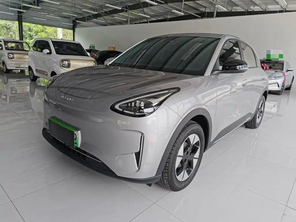 Geely Galaxy Starwish 2026 — фото 2