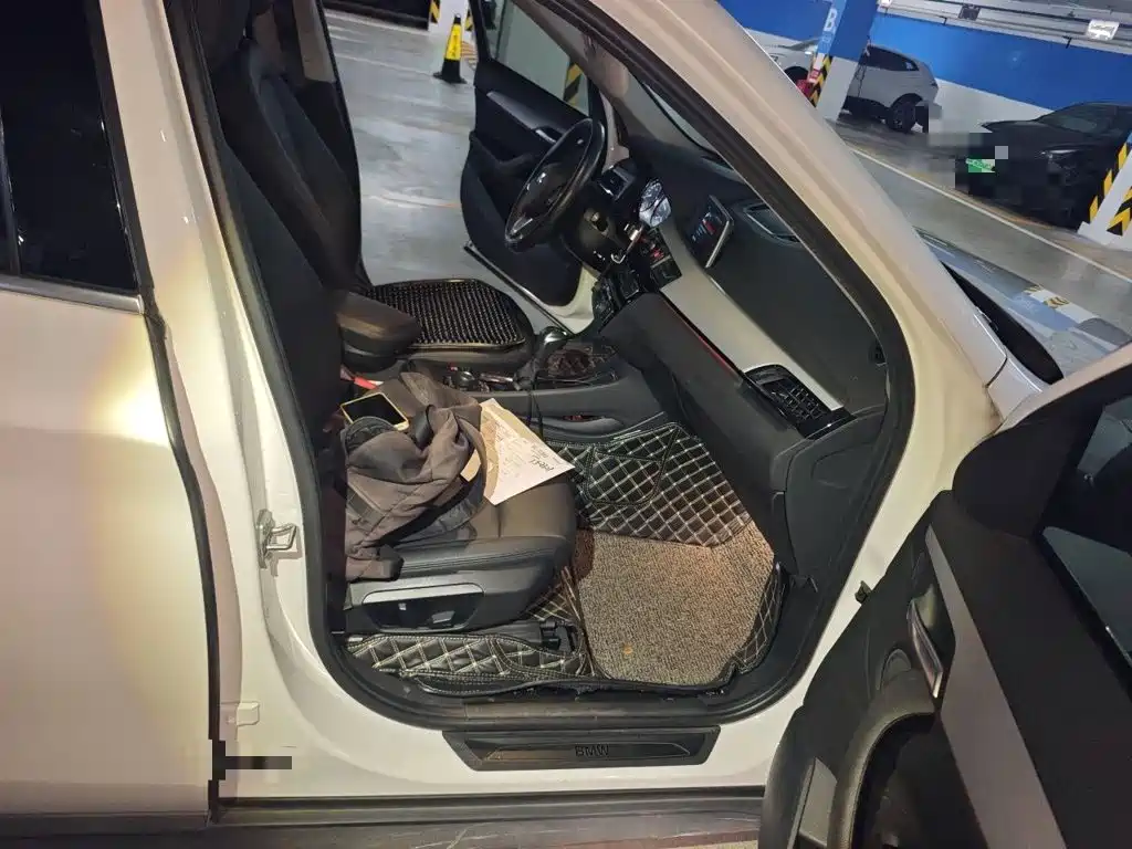 BMW X1 2018 — фото 19