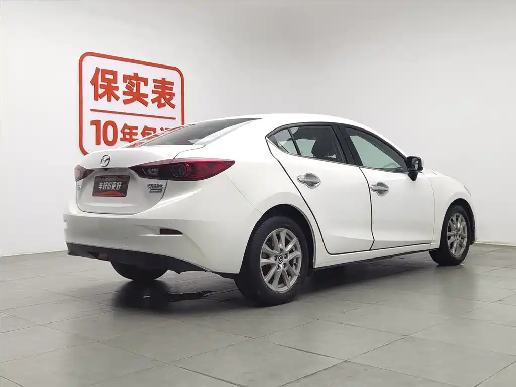 Mazda 3 Axela 2016