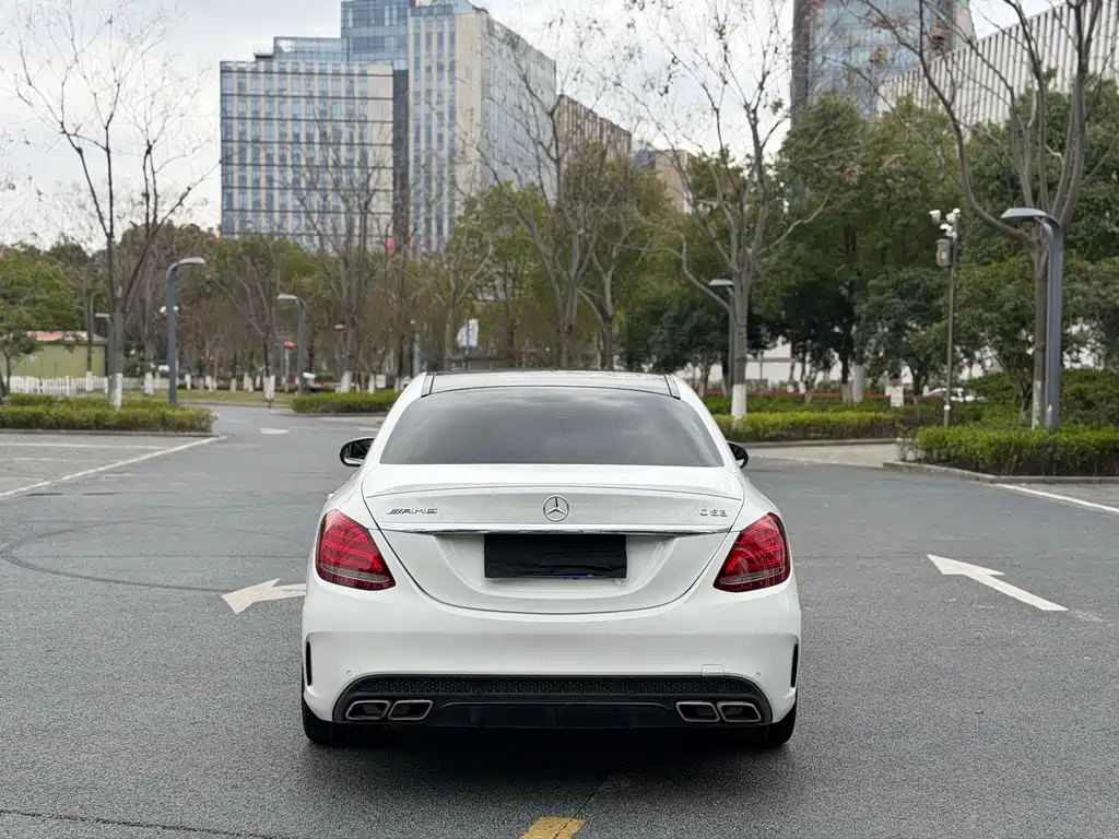 Mercedes-Benz C-Class AMG 2016 — фото 14