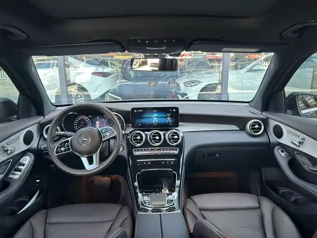 Mercedes-Benz GLC 2022