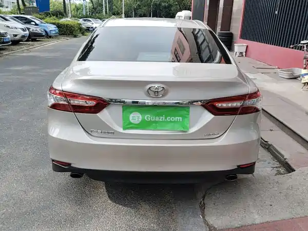 Toyota Camry 2019