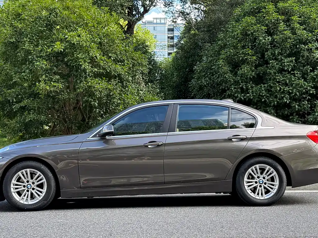 BMW 3 Series 2013 — фото 13