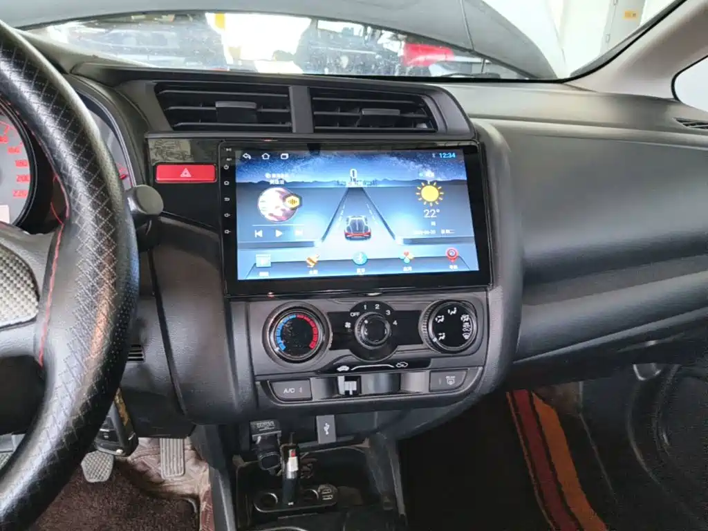 Honda Fit 2016 — фото 13