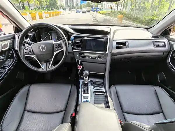 Honda Spirior 2016