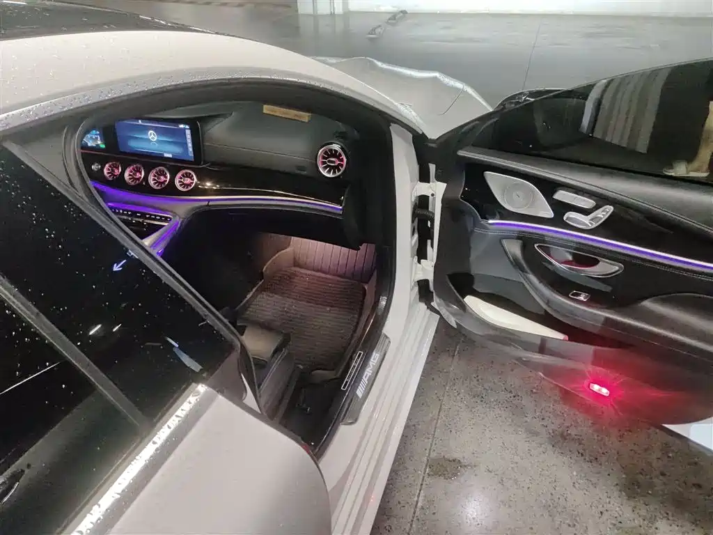 Mercedes-Benz AMG GT 2020 — фото 20