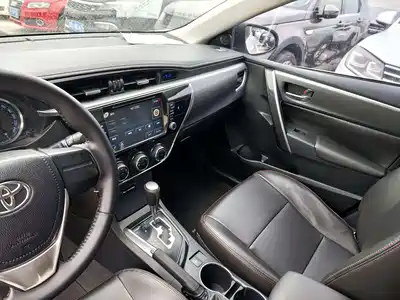 Toyota Corolla 2015