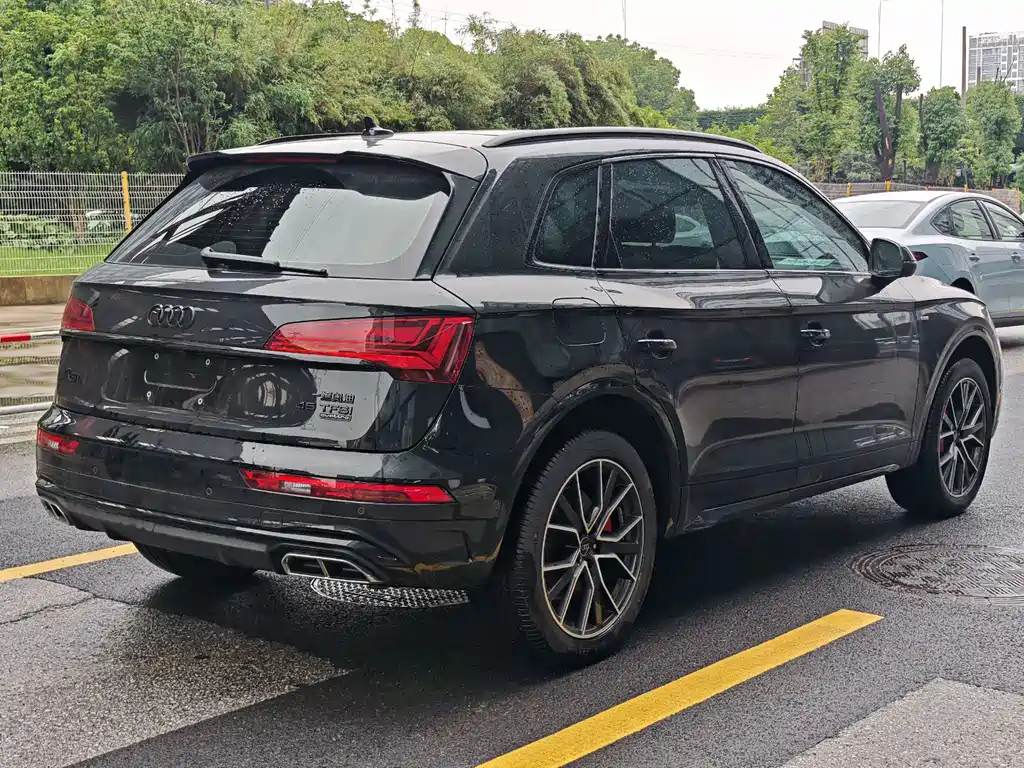 Audi Q5L 2025