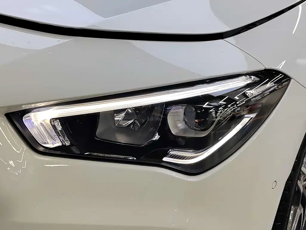Mercedes-Benz CLA 2021 — фото 18
