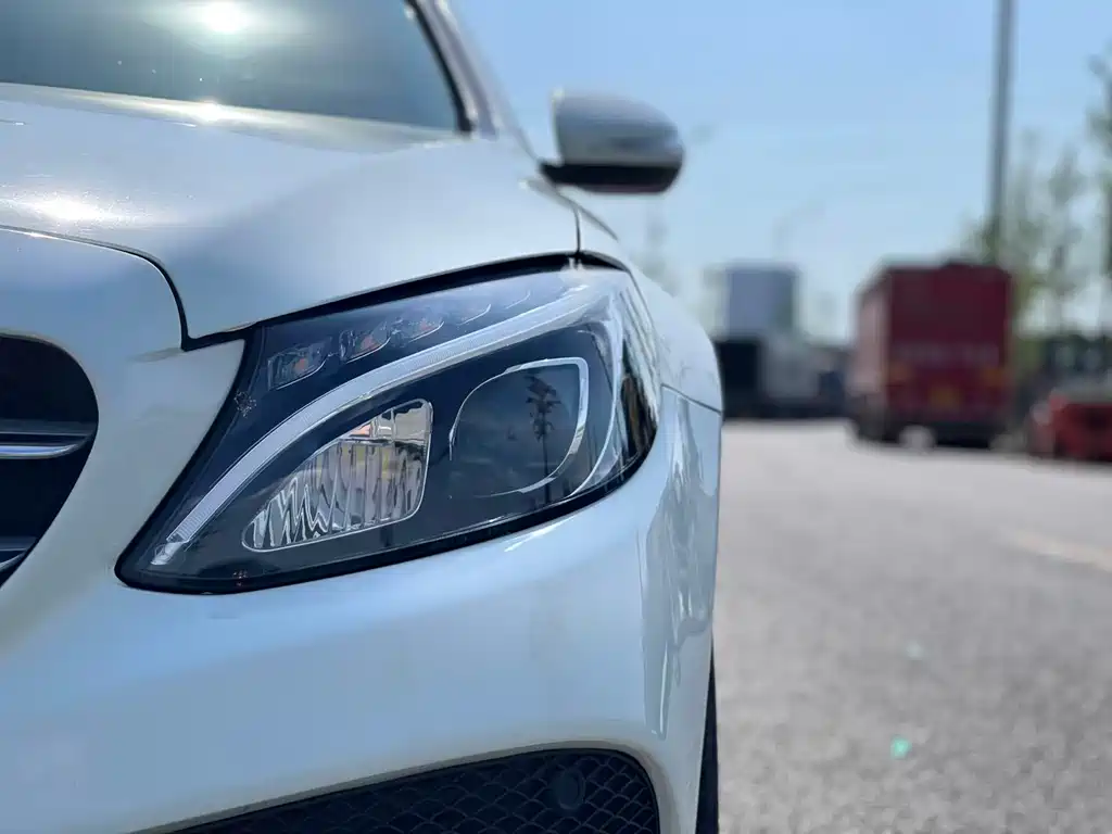 Mercedes-Benz C-Class 2018 — фото 10