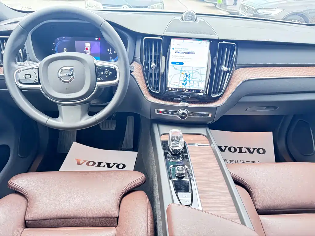 Volvo XC60 2023
