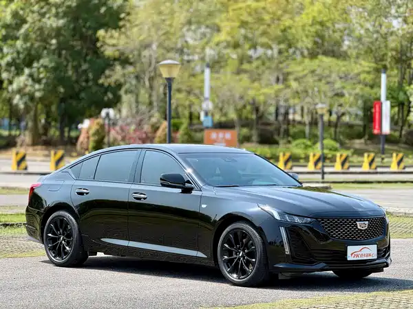 Cadillac CT5 2023