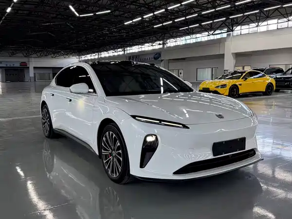 NIO ET5 2023