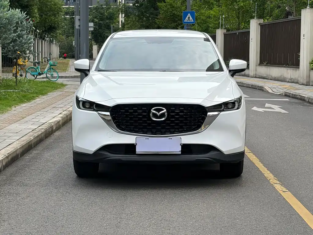 Mazda CX-5 2025