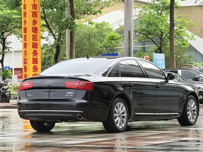 Audi A6L 2014 — фото 4