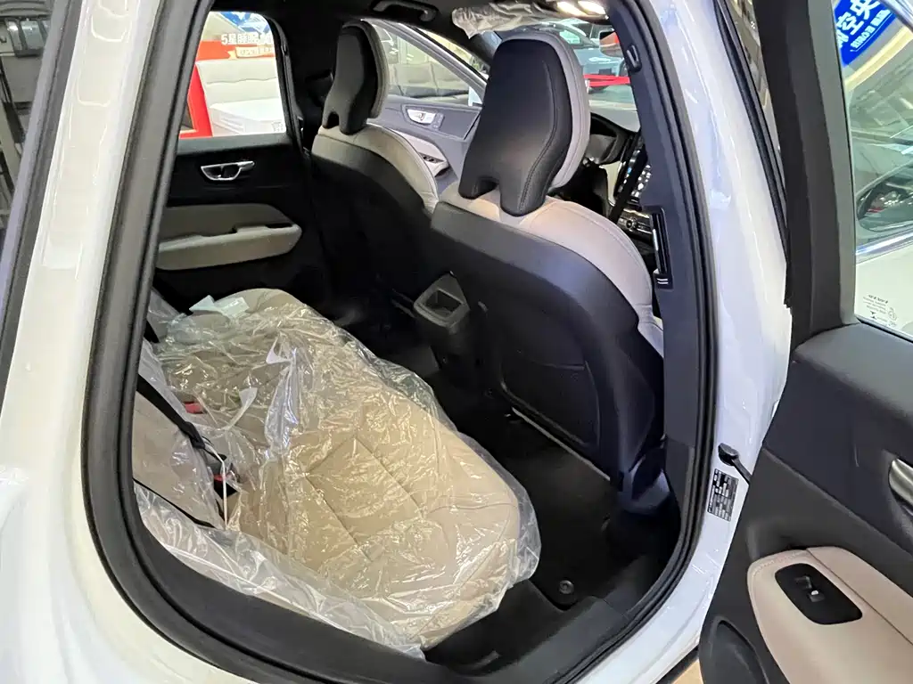Volvo XC60 2026