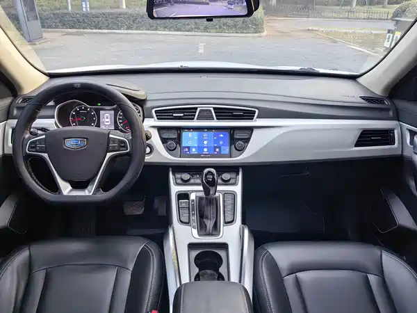 Geely Boyue 2018