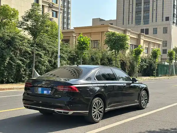 Volkswagen Phideon 2021
