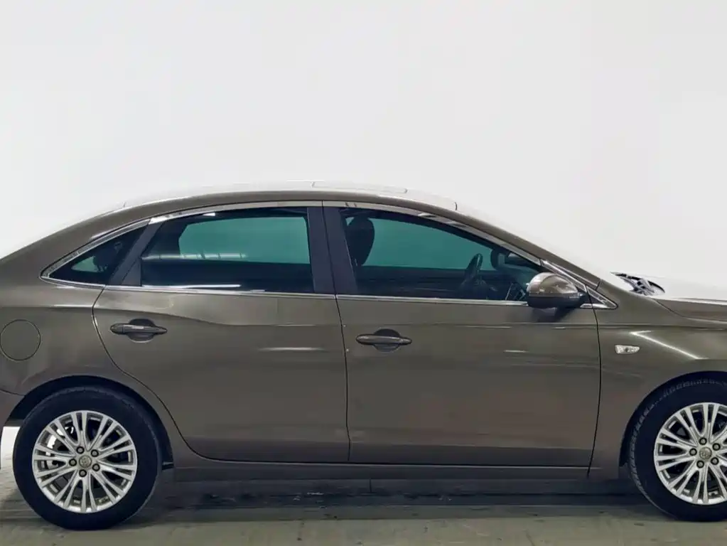 Buick Excelle GT 2015 — фото 8