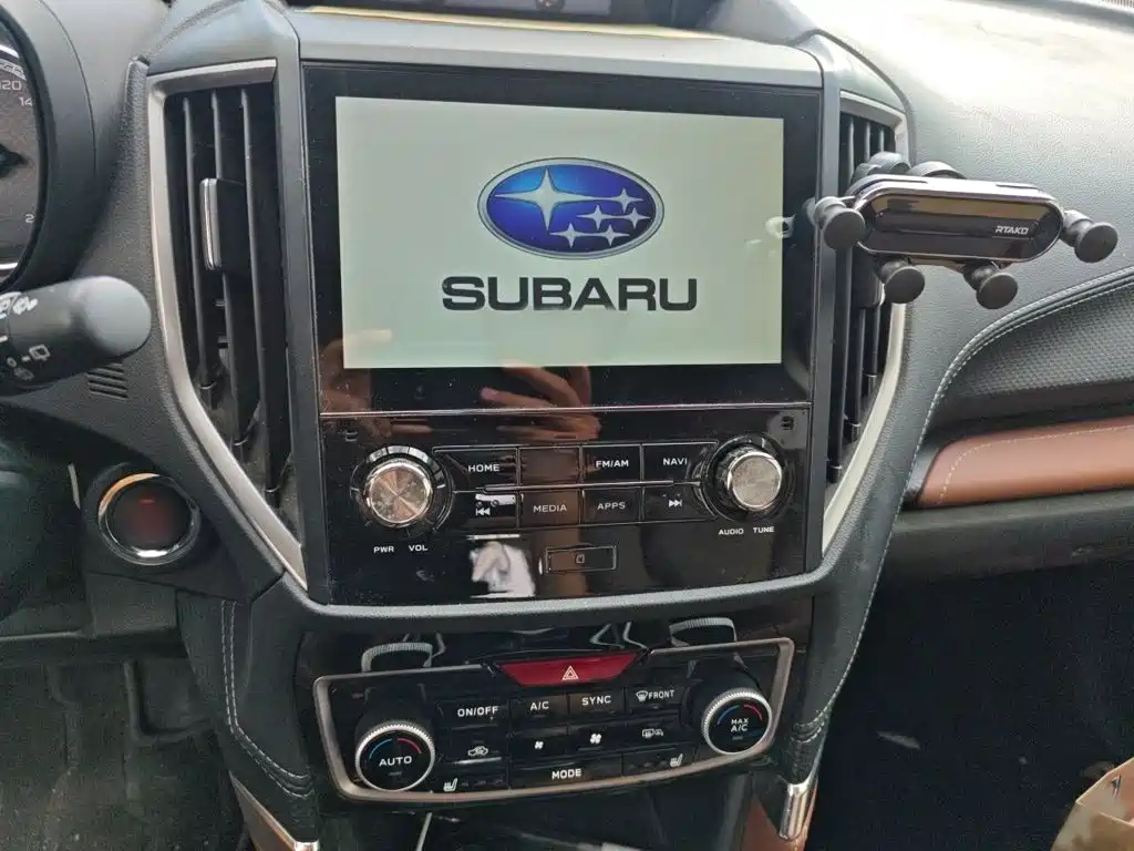 Subaru Forester 2019 — фото 6