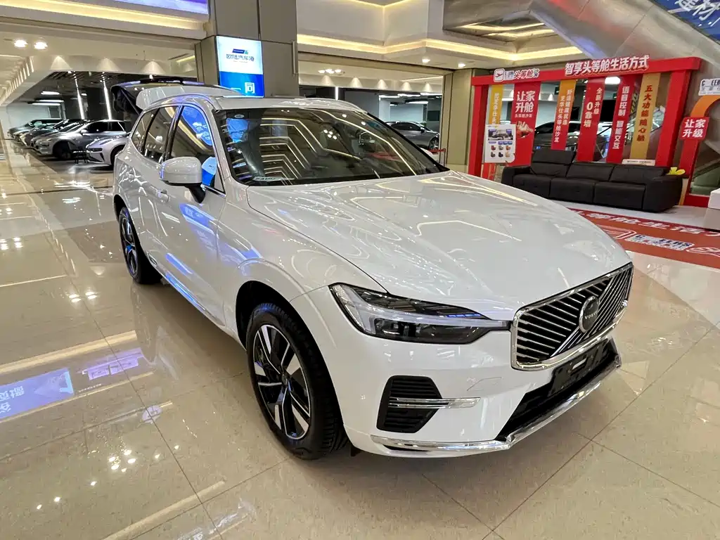 Volvo XC60 2026