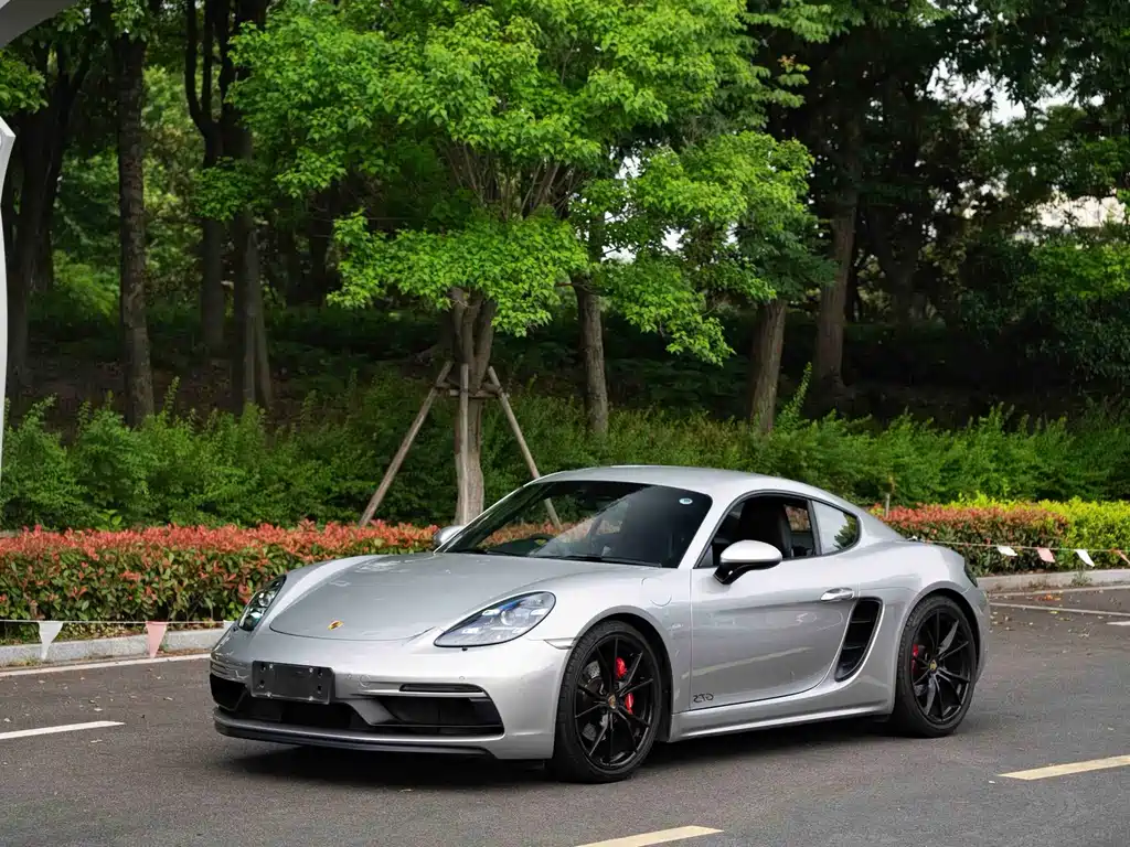 Porsche 718 2022