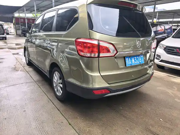 Baojun 730 2014