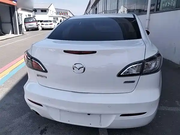 Mazda 3 Xingcheng 2015