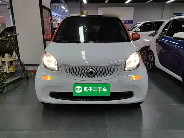 smart fortwo 2018