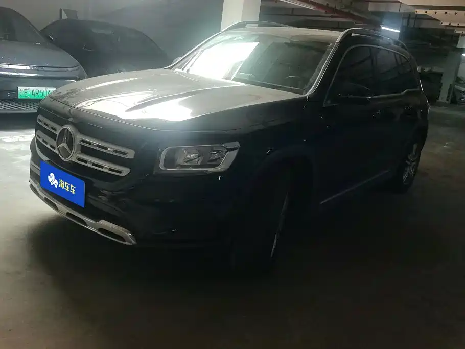 Mercedes-Benz GLB 2021