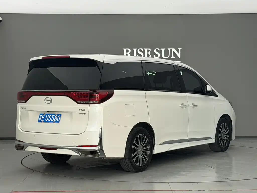 GAC Motor Trumpchi M8 2022 — фото 7