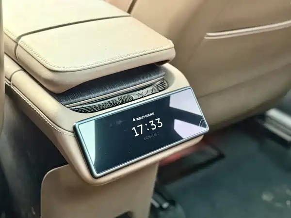 NIO ES6 2024