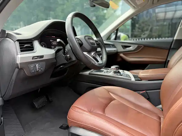 Audi Q7 2018