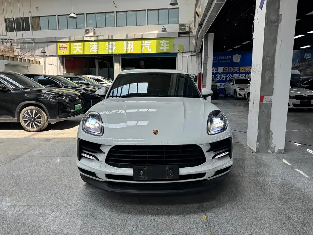 Porsche Macan 2021 — фото 2