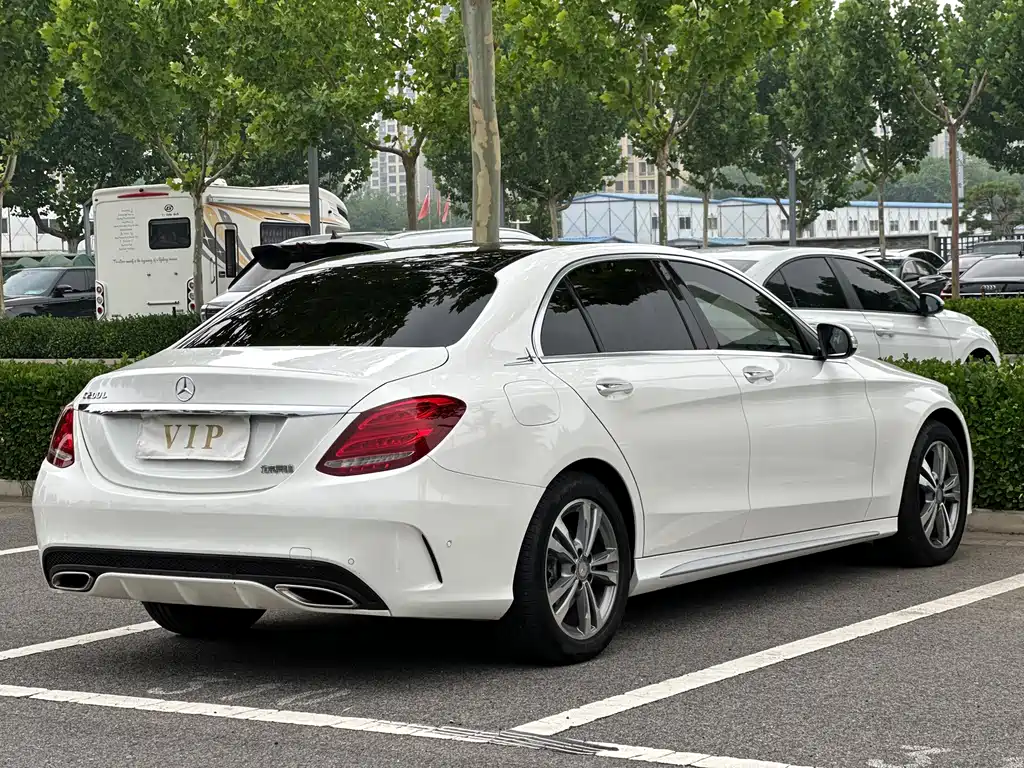 Mercedes-Benz C-Class 2017