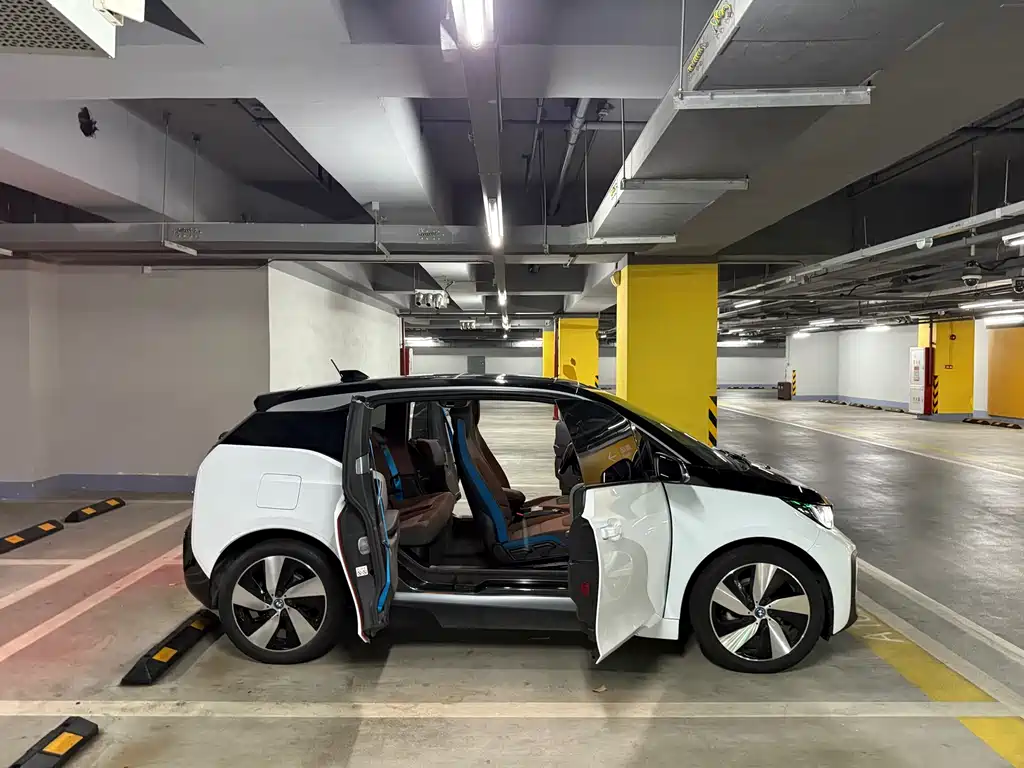 BMW i3 2020 — фото 11