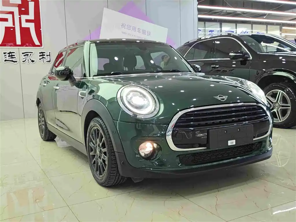 MINI MINI 2019