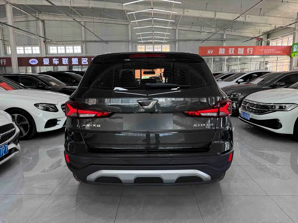 Jetta VS5 2022