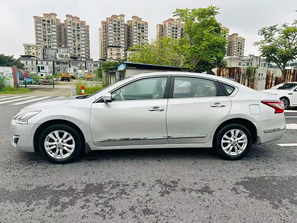 Nissan Teana 2013