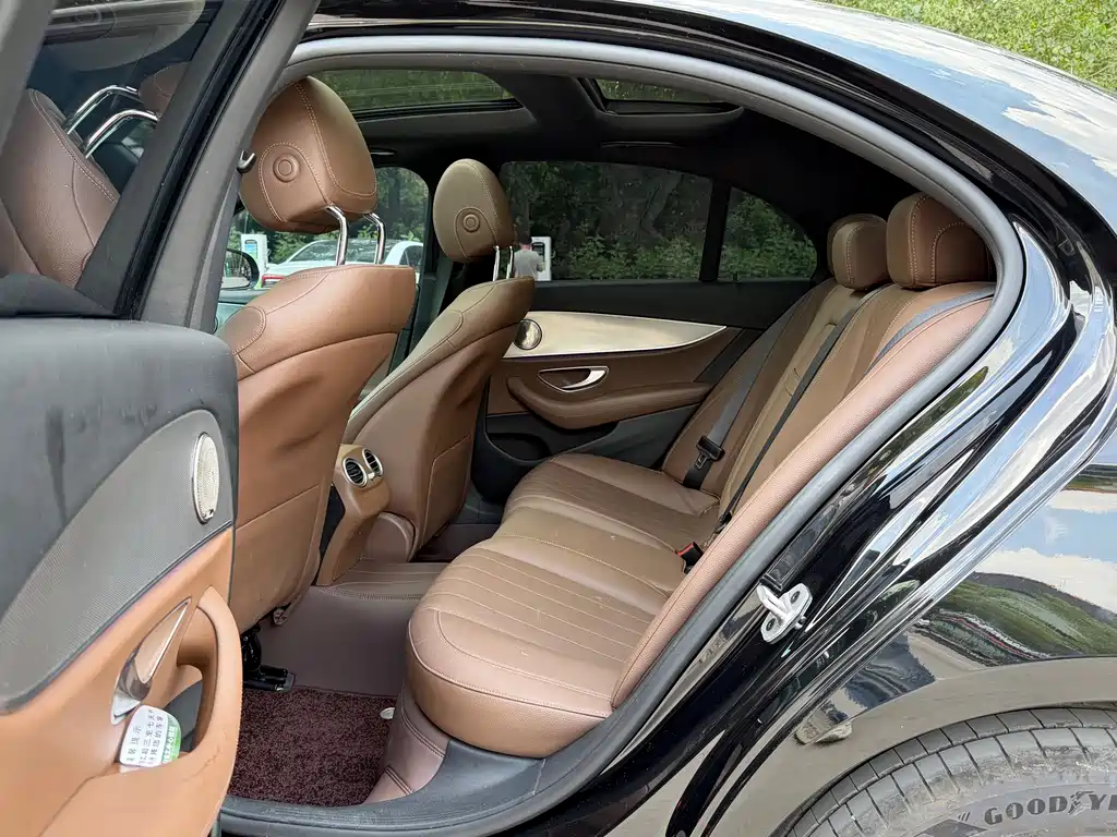 Mercedes-Benz E-Class 2020