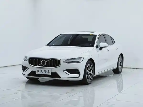 Volvo S60 2023