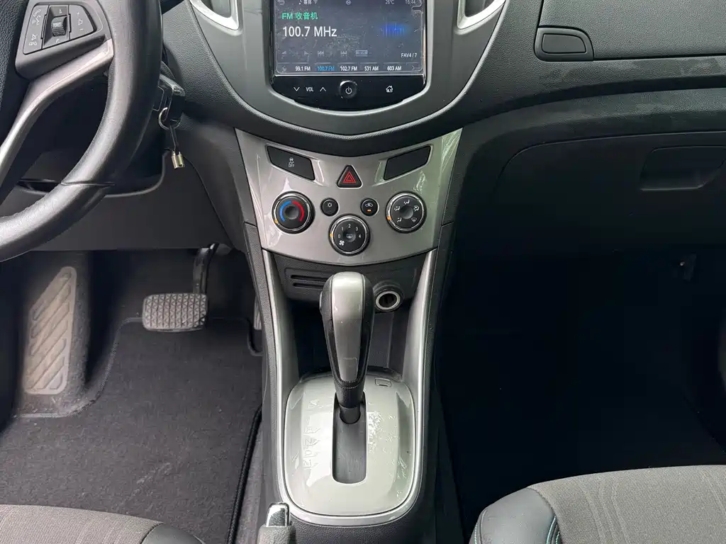 Chevrolet Trax 2014 — фото 11