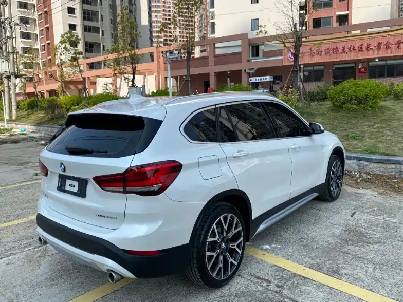 BMW X1 2020 — фото 7