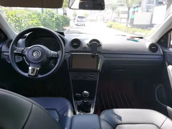 Volkswagen Jetta 2015