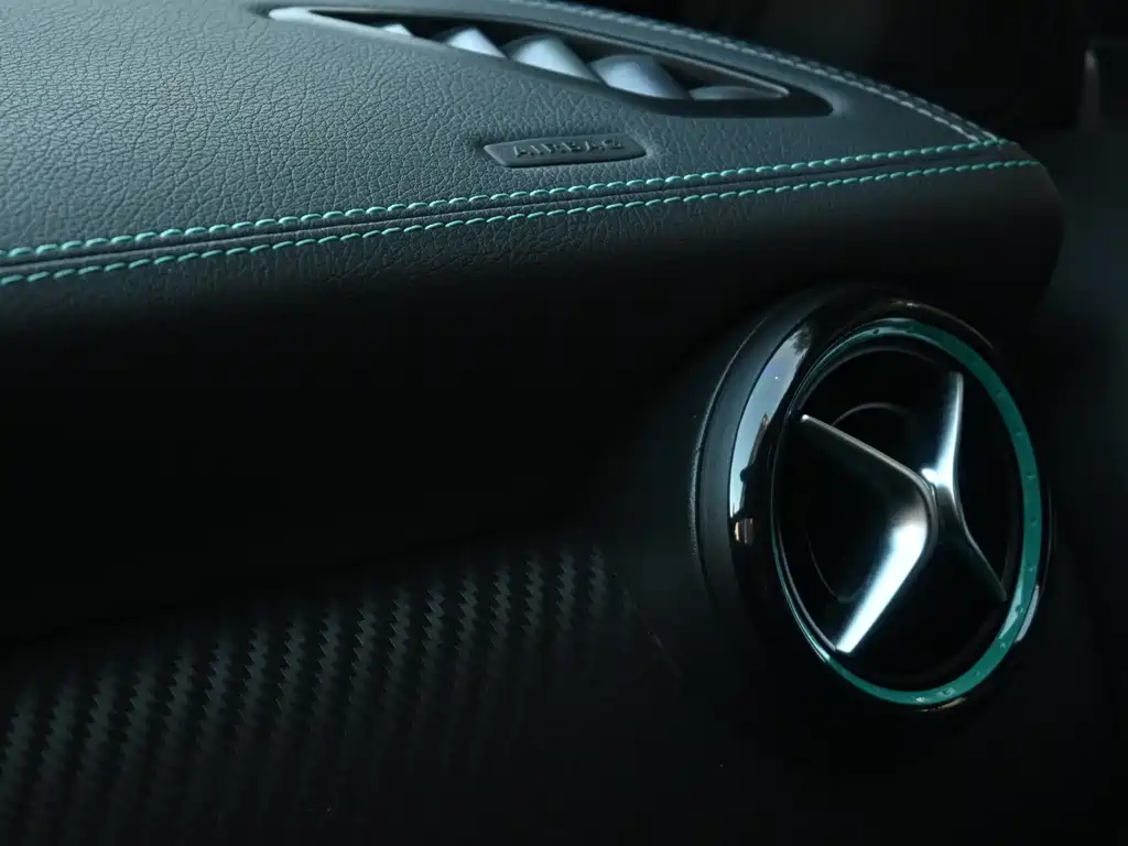 Mercedes-Benz A-Class 2016 — фото 13