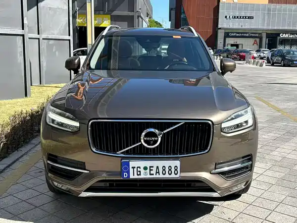Volvo XC90 2016