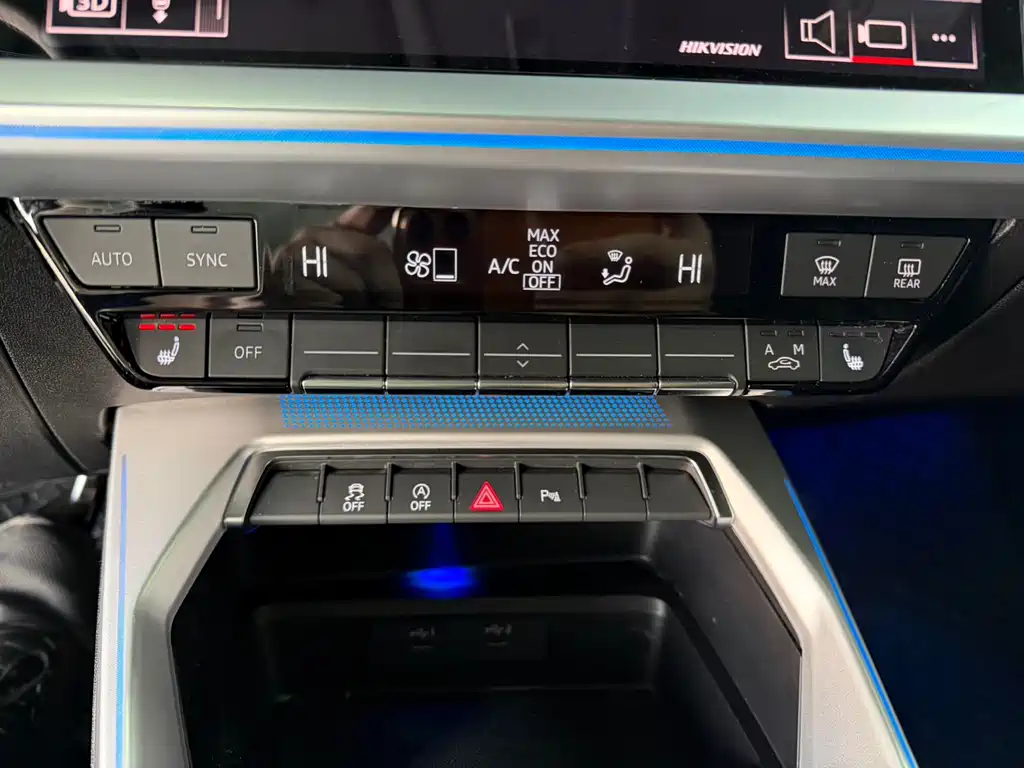 Audi A3 2022 — фото 13