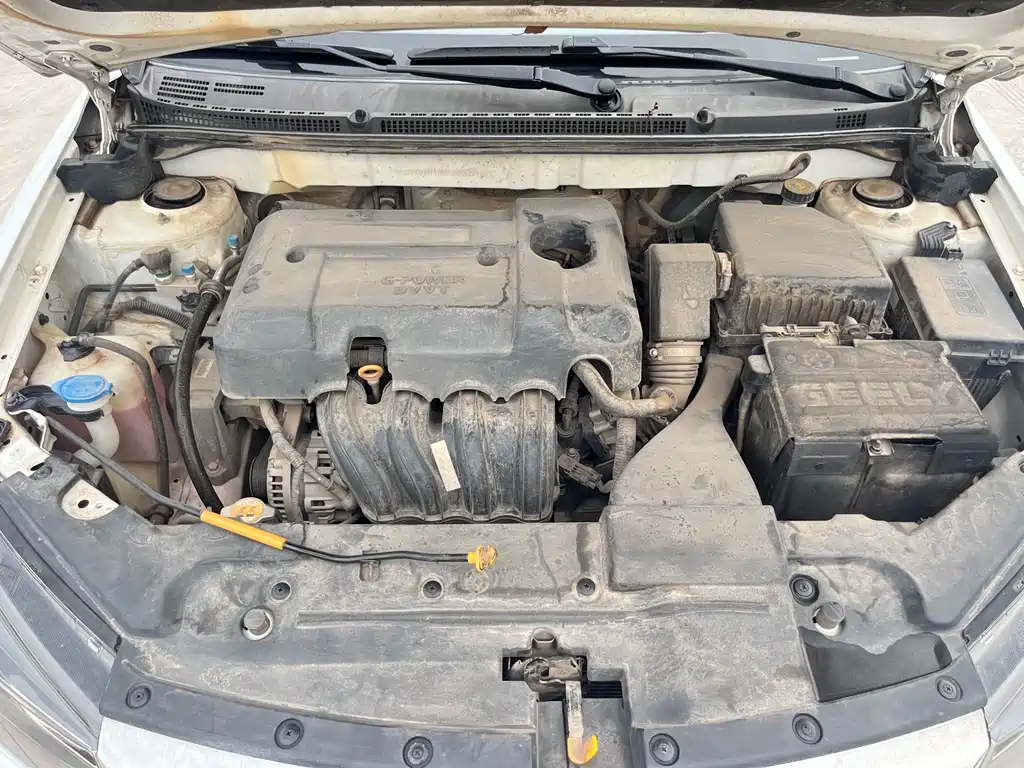 Geely Emgrand 2021