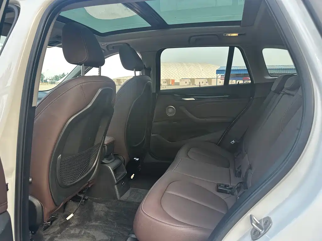 BMW X1 2022 — фото 14